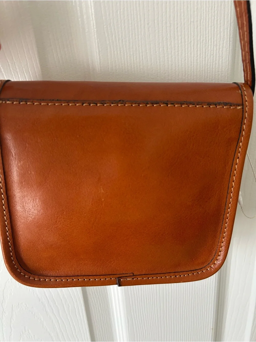 Vera Pelle compact italian